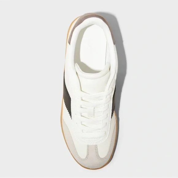 Universal Thread Women's
Fashion Sneakers Memory Foam
Lace Up Low Top - Picture 3 of 4